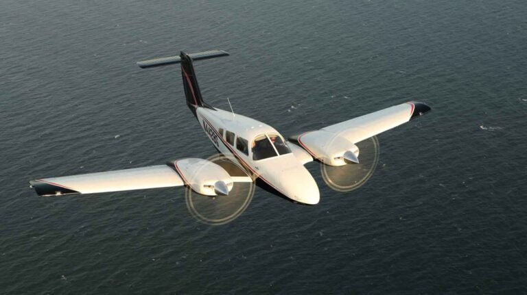 Habilitación para avión multimotor
